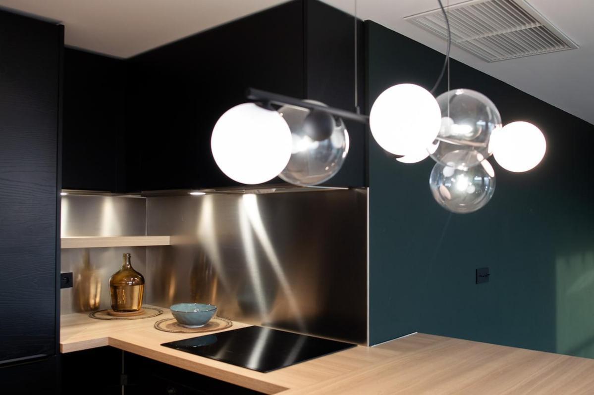 Amazing On Champs-elysees Apartment *